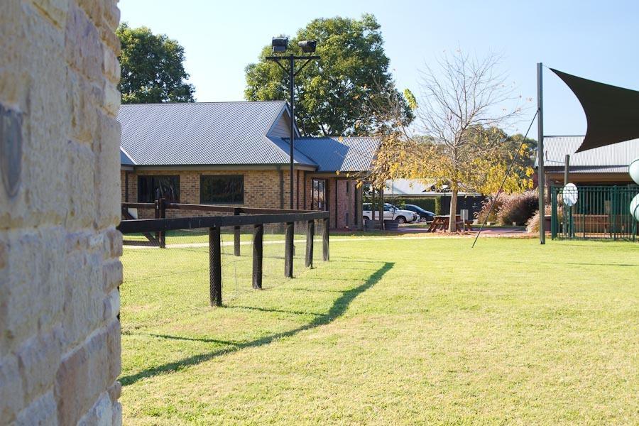 Potters Apartments Cessnock Exterior photo